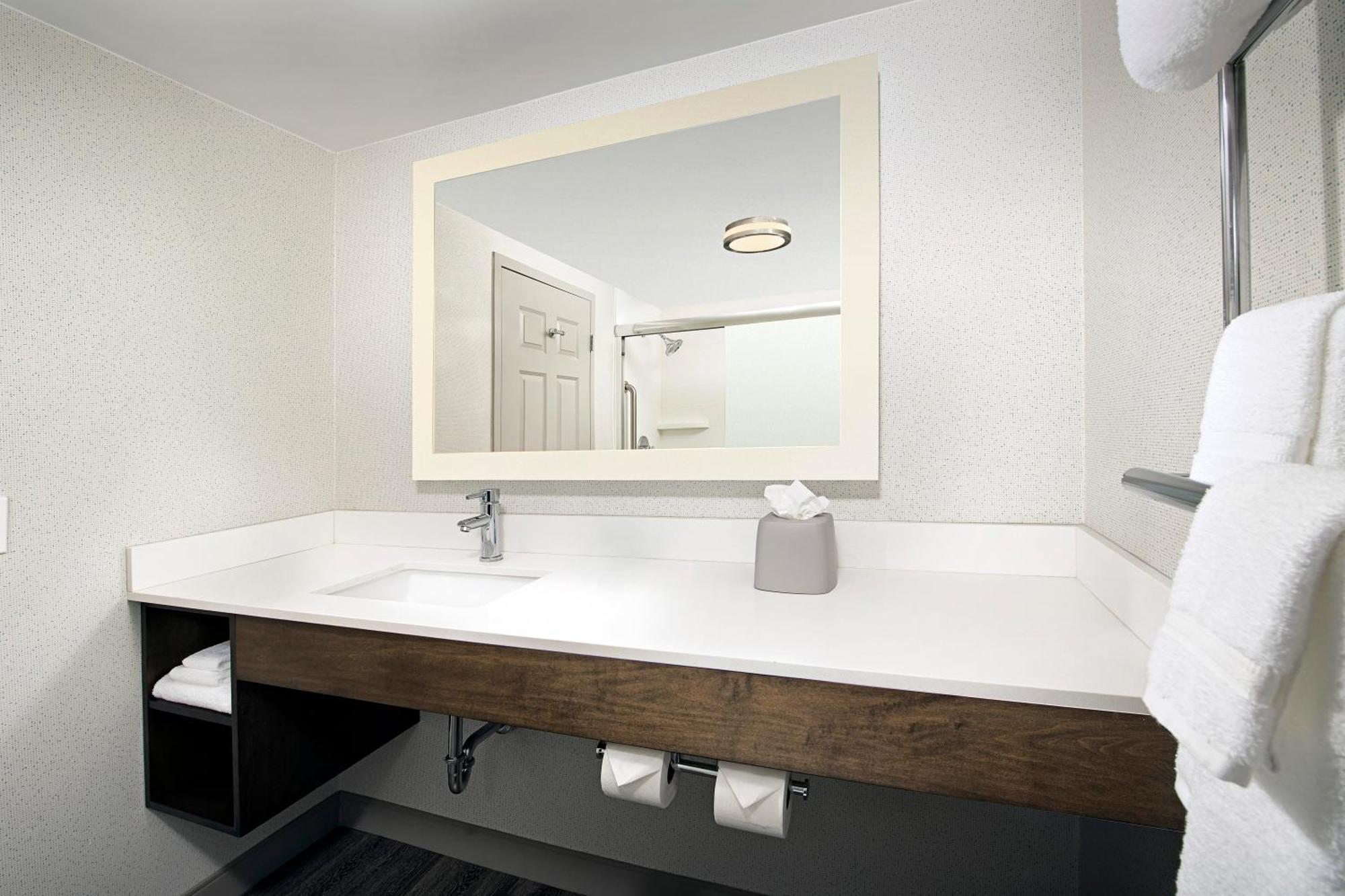 Holiday Inn Express & Suites Baltimore - BWI Airport North By Ihg Linthicum Extérieur photo