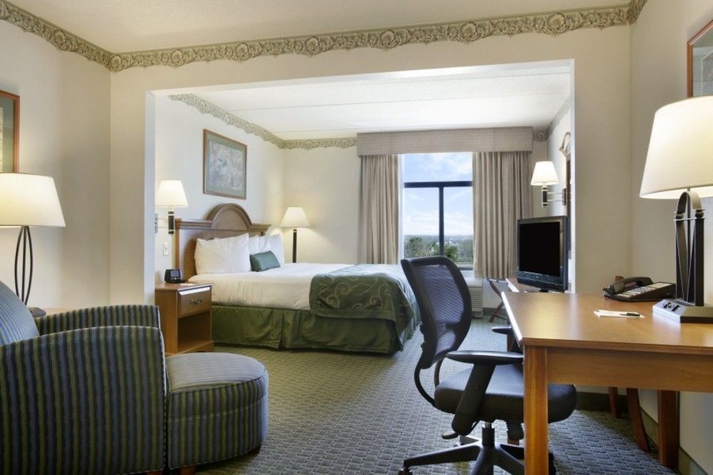 Holiday Inn Express & Suites Baltimore - BWI Airport North By Ihg Linthicum Extérieur photo
